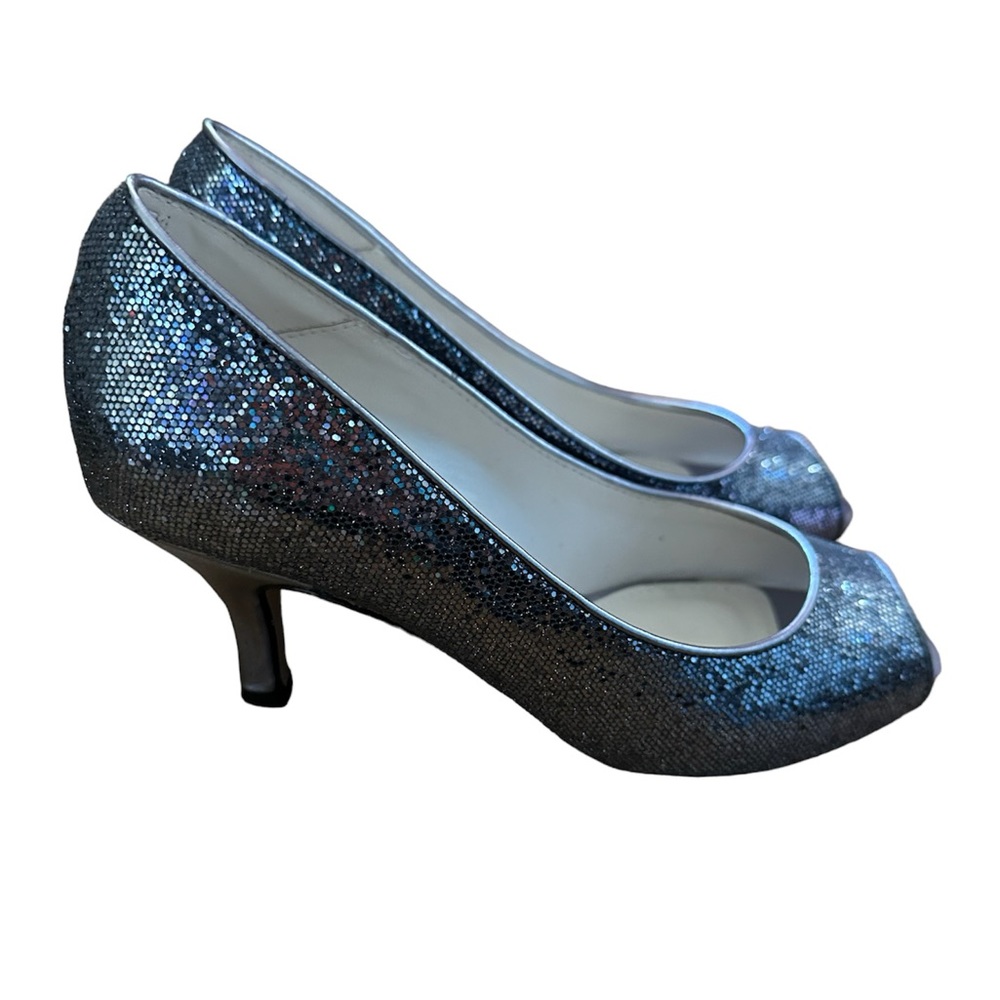 Caparros charcoal lustre silver open toe heels. Size 7.5